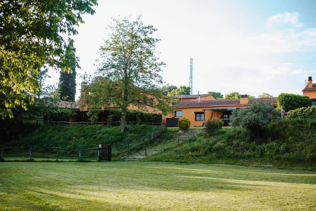Casa Rural En El Campo Las Dalias Tordera Eksteriør billede