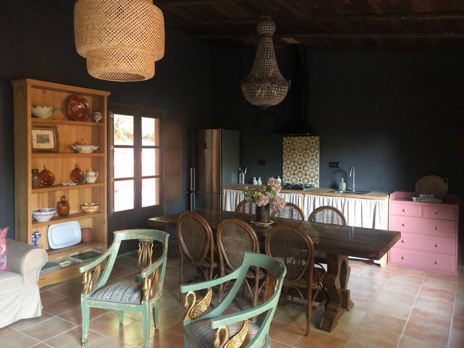 Casa Rural En El Campo Las Dalias Tordera Eksteriør billede